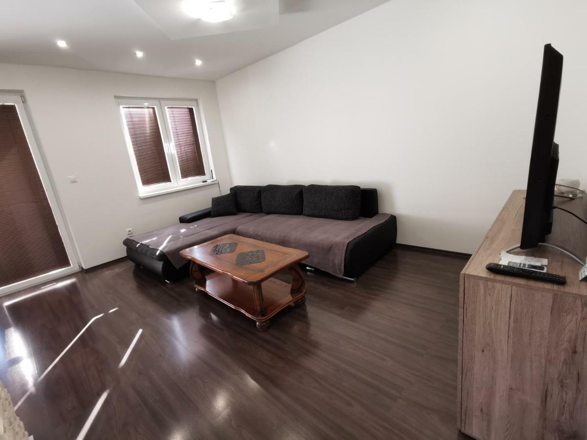 Apartment J&D Dunajská Streda Extérieur photo